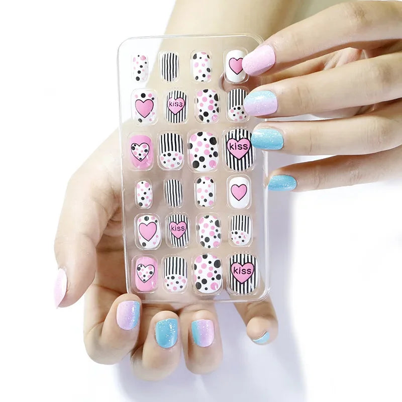 Finger Princess Nail 24PCS/1Box Bag Wearable Nails Nail Finished Nailes for Children Patch Nail Finished False