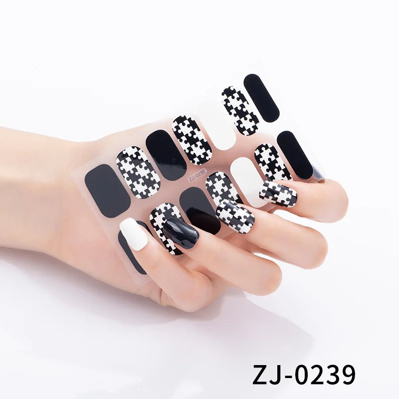 Fashionable Blue Diamonds Nail Art Stickers Collection Manicure DIY Nail Polish Strips Wraps for Party Decor Nail Stickers