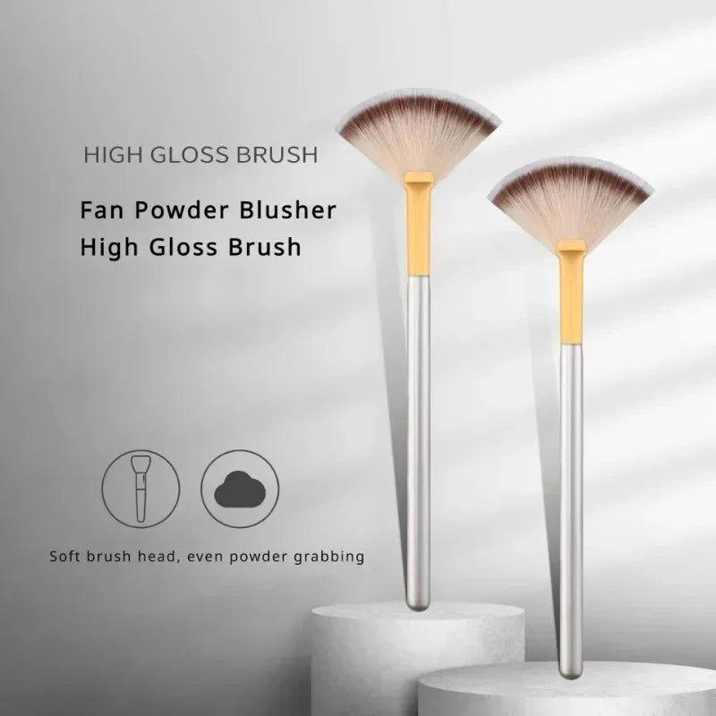 New Practical Facial Brushes Fan Makeup Brushes Soft Portable Mask Brushes Cosmetic Tools for Ladies Girls Nail Charm Nails