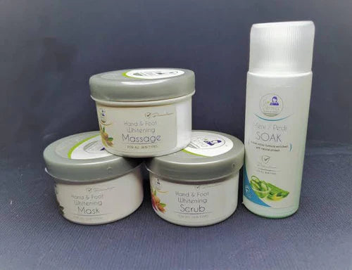 Dr.Derma Hand & Foot 120 ml Facial Kit 4 Peices.