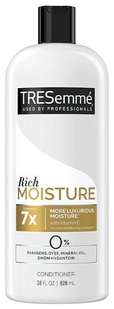 TRESemmé Rich Moisture Conditioner for Dry Hair 828 ML