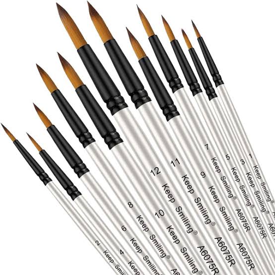 Set of acrylic brushes 12 sizes